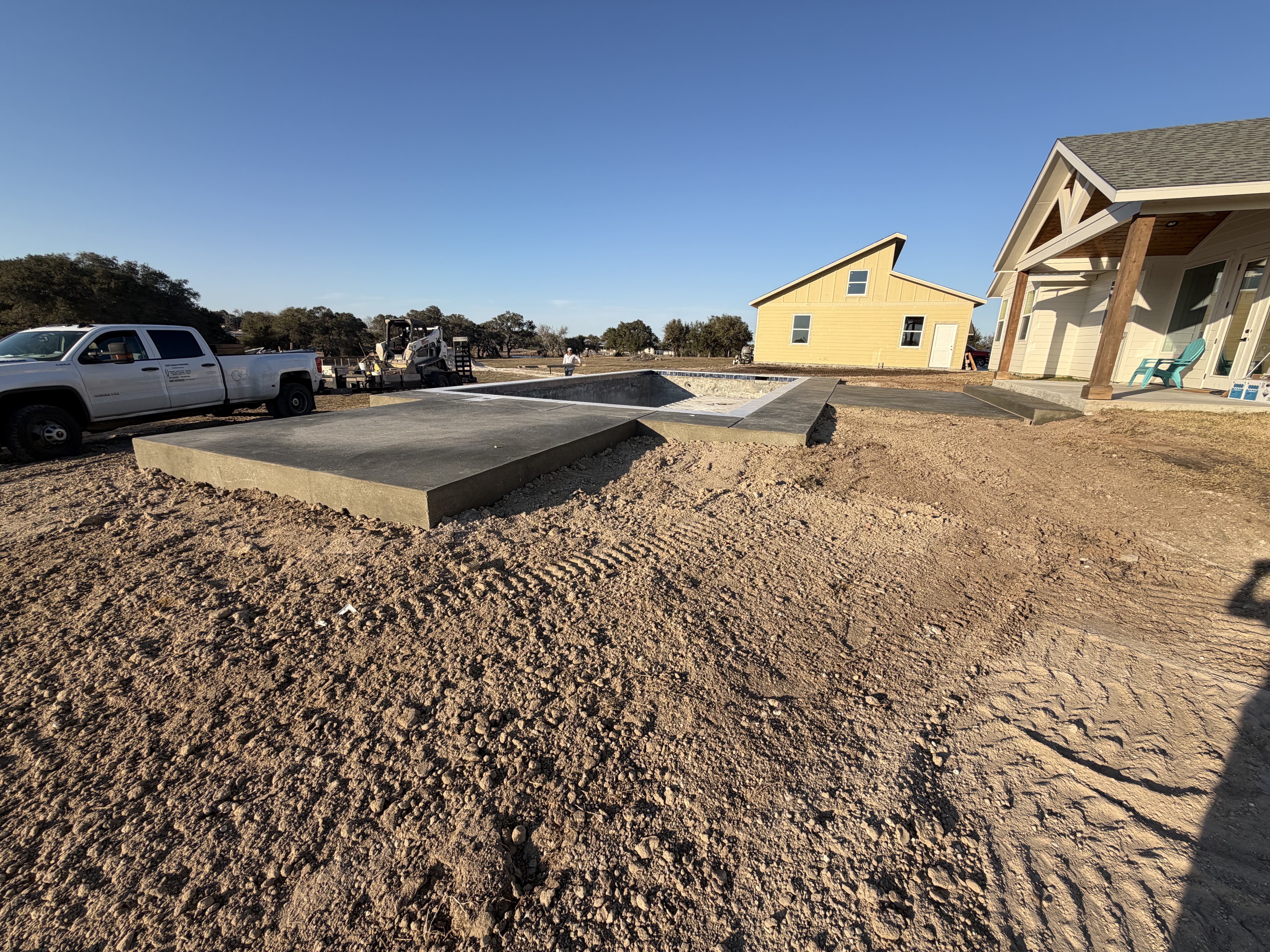 Concrete Pool Decking